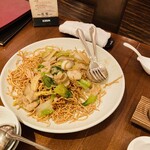 ホテル国際２１ - 五目あんかけ焼きそばをあげ麺バージョン