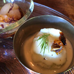 たけおごはん - 新ジャガ芋とチーズ工房千さんの竹炭チーズソース