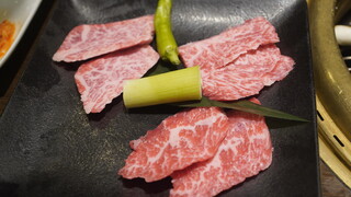 焼肉 腰塚 - 