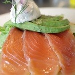 レインボーパンケーキ - 