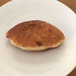 ベーカリーピカソ - 牛肉ゴロゴロカレーパン