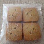 手作りマフィン レフィーユ - ピスタチオ塩クッキー260円