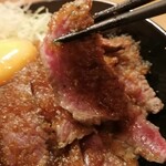 the肉丼の店 - 肉々しい~up♪