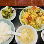 中華料理餃子の屋台 - 