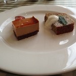トラットリア ドン アルポルト - 紅茶のパウンドケーキとキャラメルムースのケーキ
