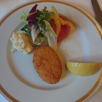 みかわや - コロッケ