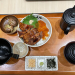 喜久好 - 十勝豚丼と贅沢いくらの合い盛り丼+まぶしセット