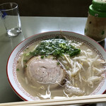 ことぶき食堂 - 料理写真:ラーメン 680円