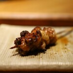 鳥しき - 食道は、上質な脂ののったホルモンのよう