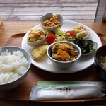 小海町農産物加工直売所 - 日替りランチ