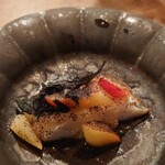 Il Povero Diavolo - 生ホッケ　すもも、赤しそ