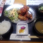 丸海屋 離 - 若鶏の唐揚げ～サルサソース～