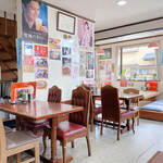 中華 たむら - 店内