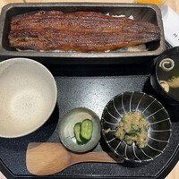 うなぎ四代目菊川 東京駅黒塀横丁店 - 