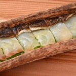 鯖棒寿司 桜の駅 - 昆布〆鯛寿司