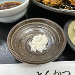 とんかつ 栄ちゃん - お塩