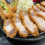 とんかつ 栄ちゃん - レフトサイド。最高ビジュアル。