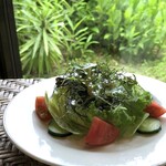 RUSTIC BARN - ＊糸島野菜をたっぷり使用したサラダ、健康になれそう。