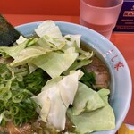 ラーメン よし家 - 