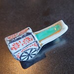 秋田車屋 - 箸置き(平安貴族の乗物・牛車〘ぎっしゃ〙)