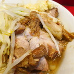 ラーメン二郎 - この日の豚