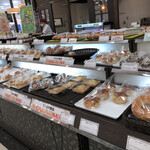 ブラウバッハ - 料理写真:パン達