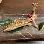 こうの湯 - 焼物：山女魚化粧焼き