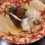 日本料理 とくを - 鱧と松茸の湯引き