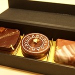 BVLGARI OSAKA CAFÉ - チョコレート・ジェムズ（宝石）3個入