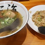 遊食 空海 - 空海ラーメン　Bセット