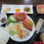 キッチン ひなた - 料理写真:日替わり定食　900円