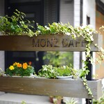 MONZ CAFE - 