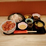 Wagokoro Kagiri - ぶた冷しゃぶ膳と鰺たたき丼