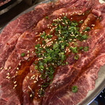 ツラとキモ 炭火焼肉 いわしげ - 