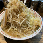 ポークヌードル内藤 - 偽郎ラーメン、麺1.5倍、野菜増し　800円