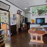 清流の森 - 内観