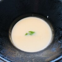 ももの冷製スープ