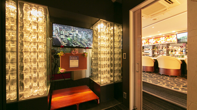 オカマ帝国の逆襲