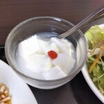 中華料理 桃菜 - セットの杏仁豆腐