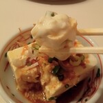 元祖立ち飲み屋 - 冷や奴￥150円