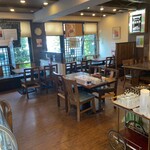 伊太利亭 - レジ付近より