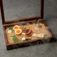 燻製盛り合わせ  ～あごおとし明太子・うずら卵・〆鯖・カマンベール・半片・笹かま