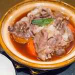 三田ばさら - トマトすきやき膳の"すき焼き鍋"