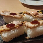 Ajiambisutoro Sakura - チキンやポークの肉寿司