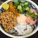 鮪市場 - 元祖ばくだん丼