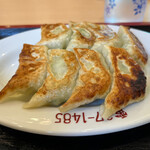 源来軒 - 餃子定食 750円。