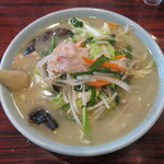 Kin ka rou - 野菜だっぷりタン麺