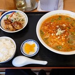 Chuukashokubou Changui - 担々麺セット　950円