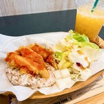 Bb.q OLIVE CHICKEN cafe - 