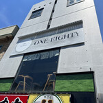 ONE EIGHTY - 外観